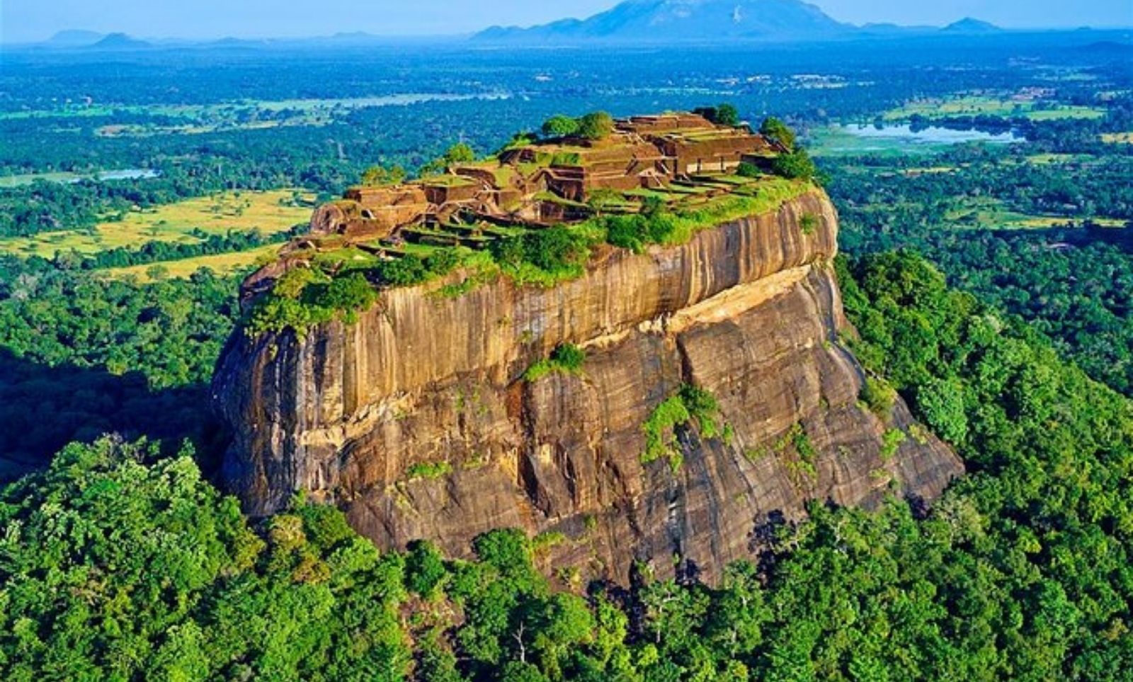 Sigiriya and Dambulla highlights